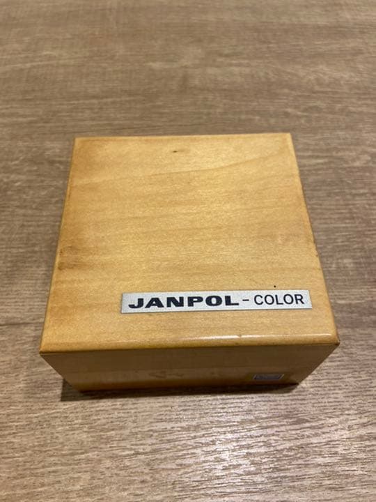 JANPOL COLOR レンズ