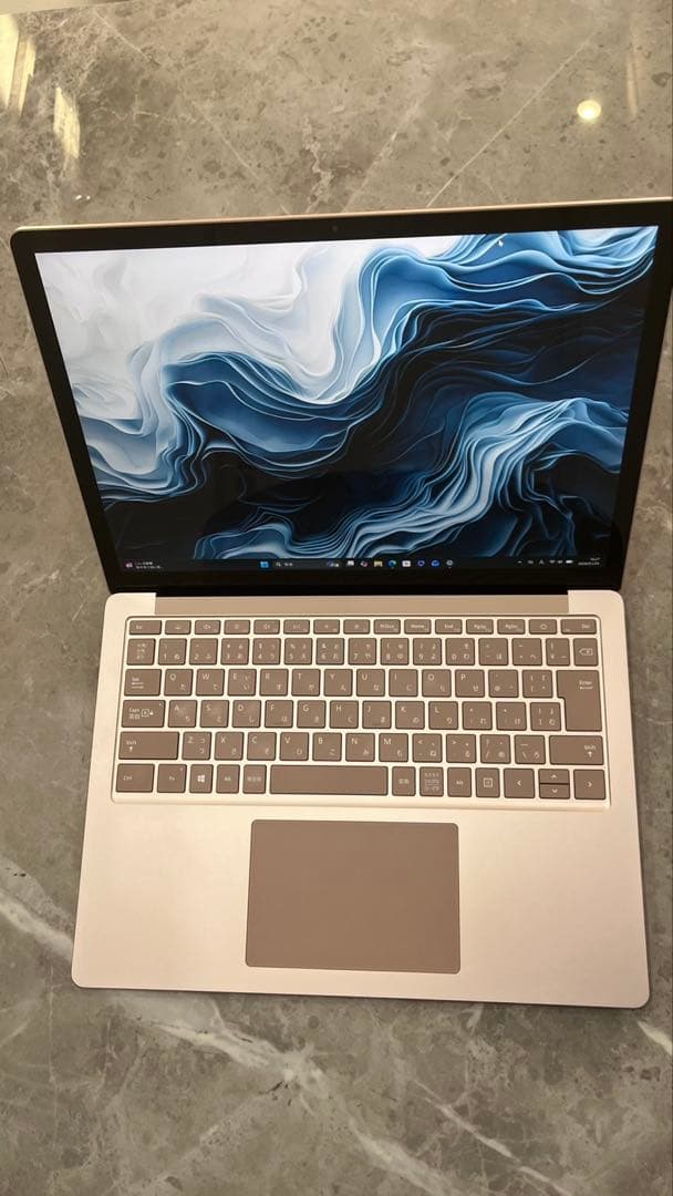 Microsoft Surface Laptop4 充電器付