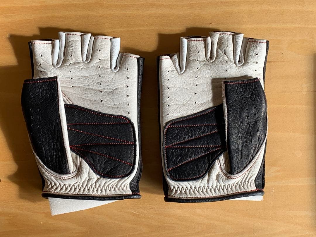 CACAZAN DDR-071R ドライビンググローブ 半指 黒/白