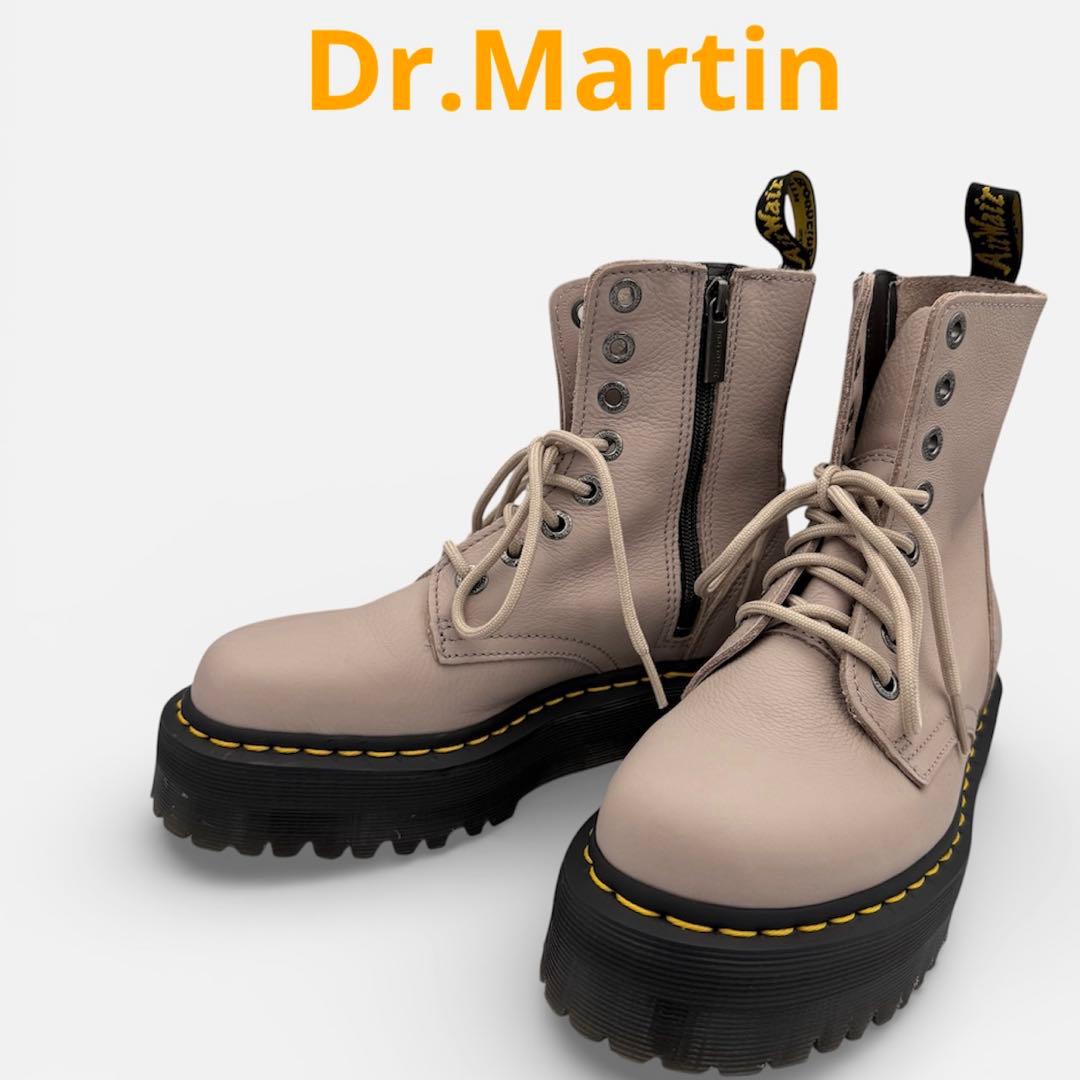 【大人気】Dr.Martens JADON III 8ホールブーツ ピンクレザー