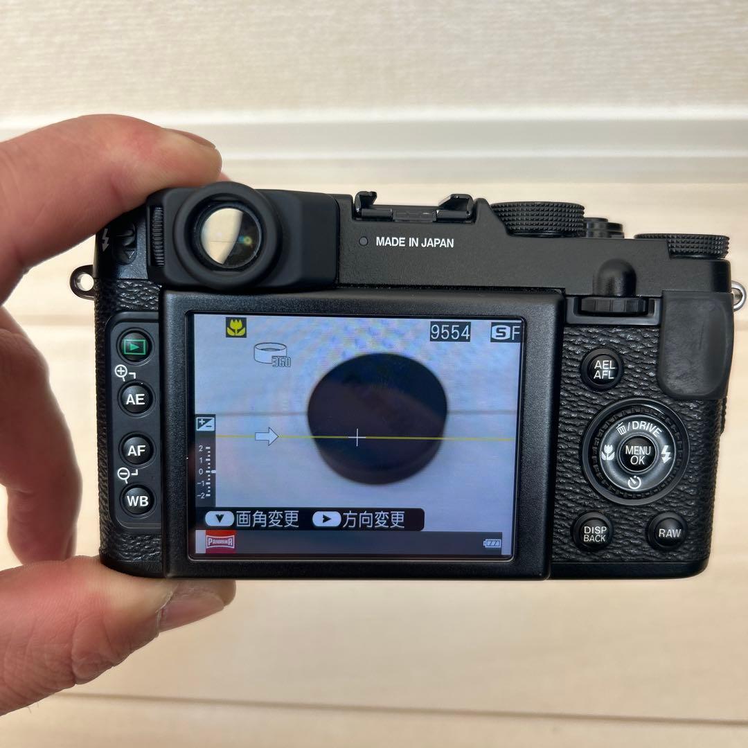 FUJIFILM X10 ブラック