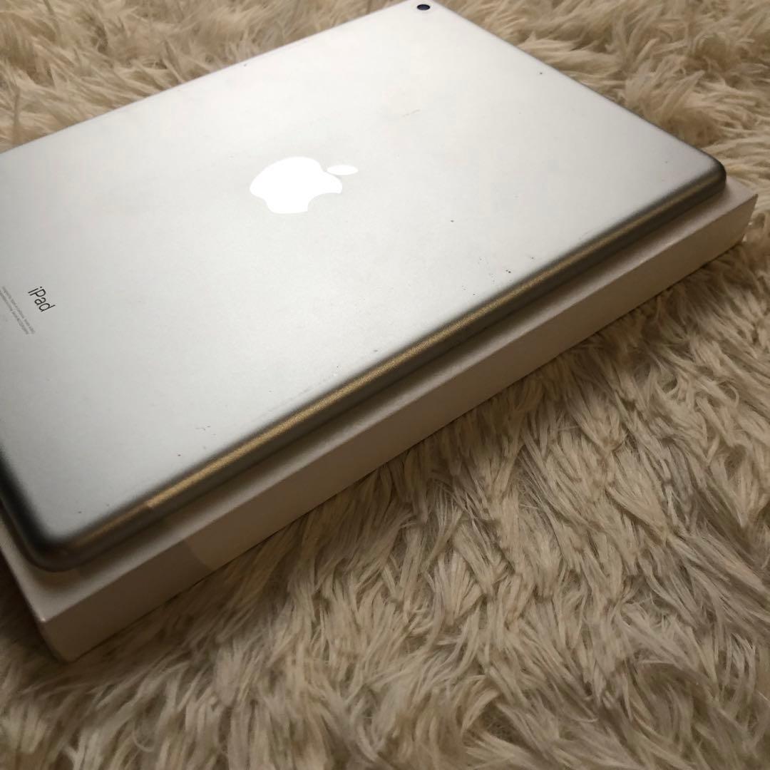【早い者勝ち】iPad 第9世代 256GB 【すぐ発送】