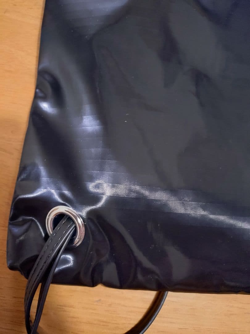 LeSportsacTH CITY KNAPSACKアップタウンブラックシャイン