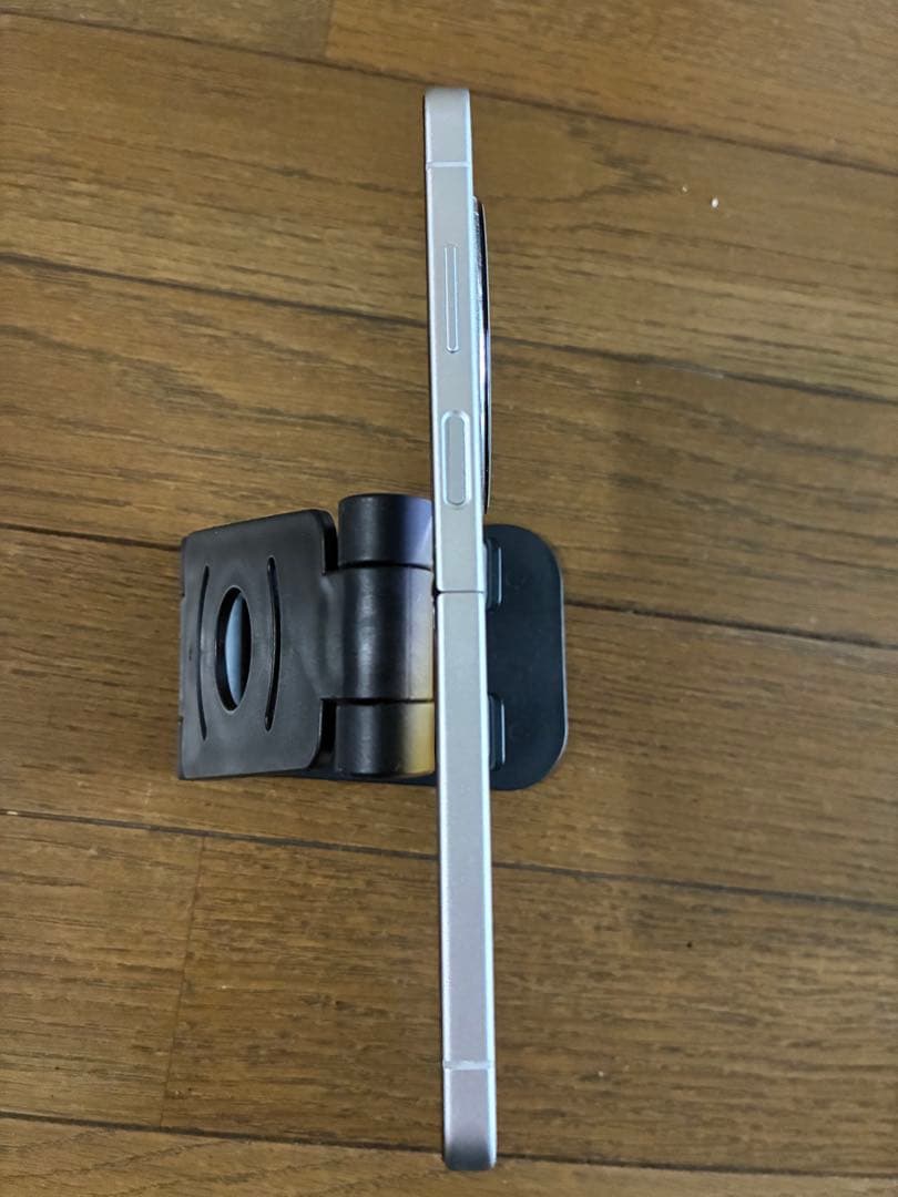 libero flipホワイト A304ZT 画面傷有り