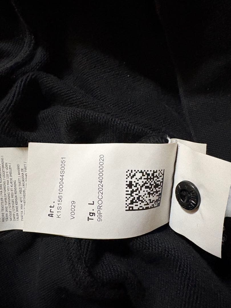 STONE  ブラック　クルーネック トレーナー