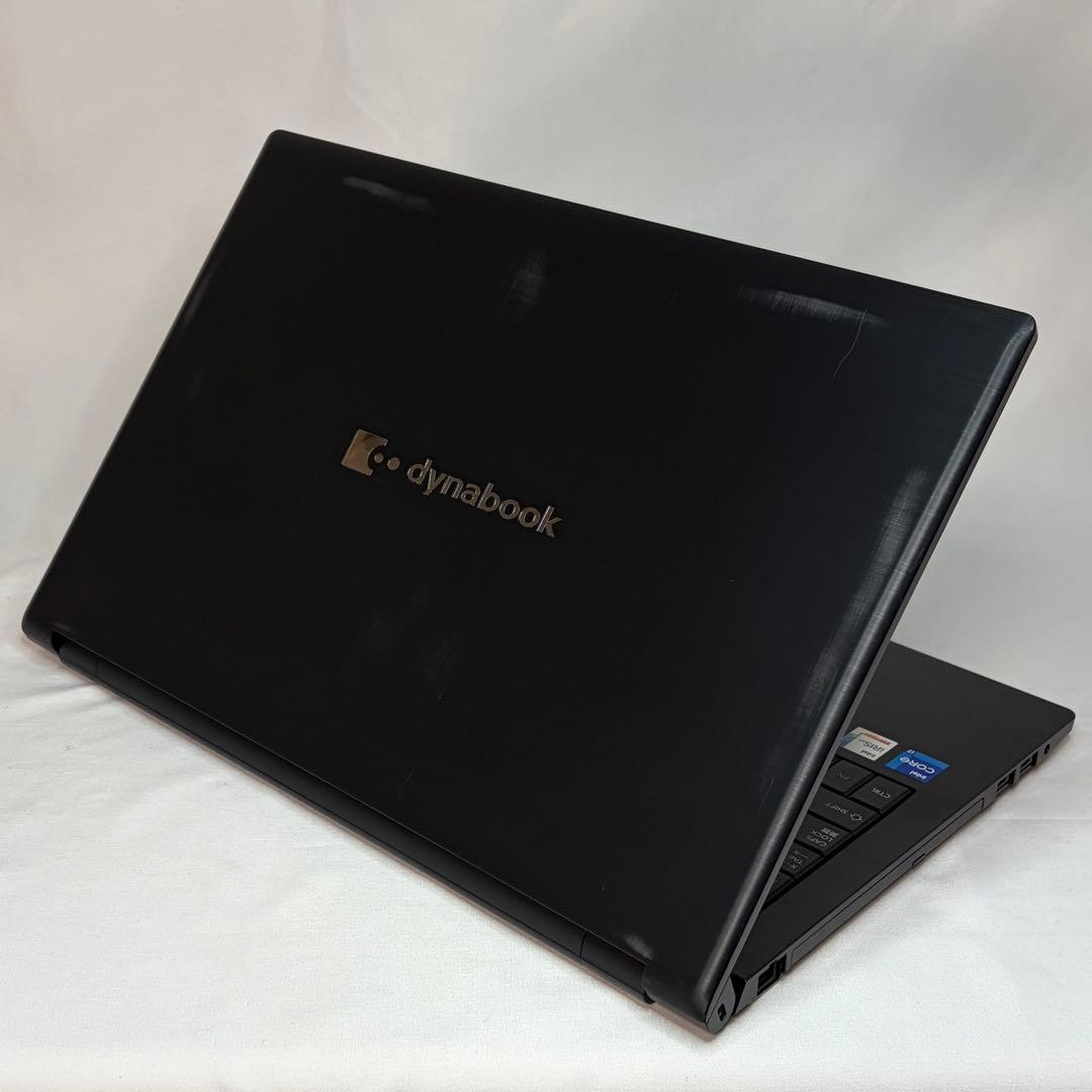 準美品 dynabook B65 11世代 i7 16GB 15.6型 フルHD
