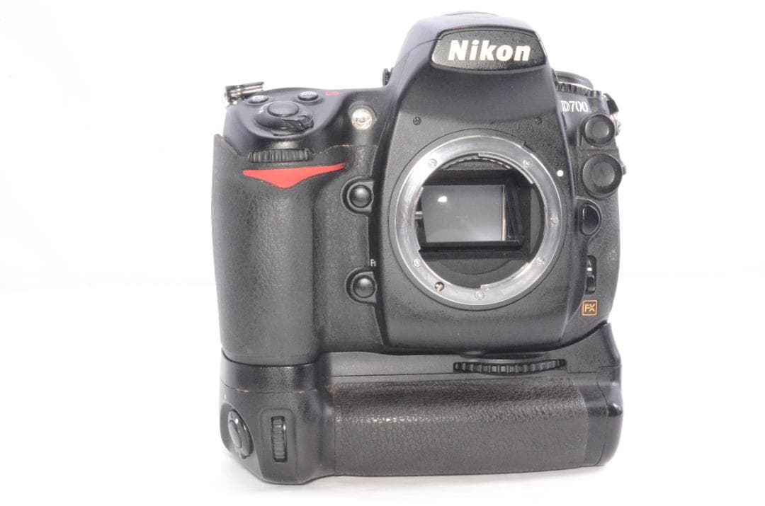 NIKON ニコン D700 FX ボディ デジタル一眼レフカメラ