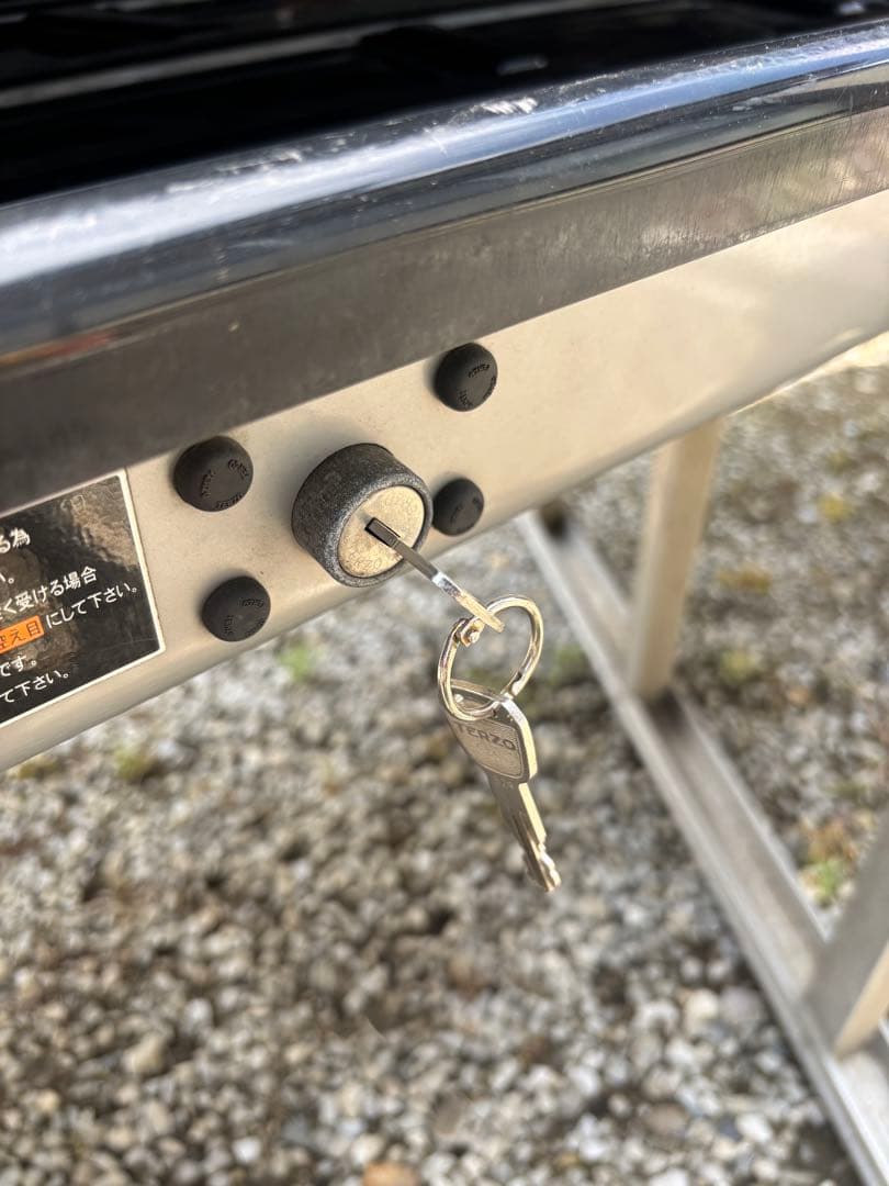 大幅値下げ！ルーフボックス！ダンパー正常！