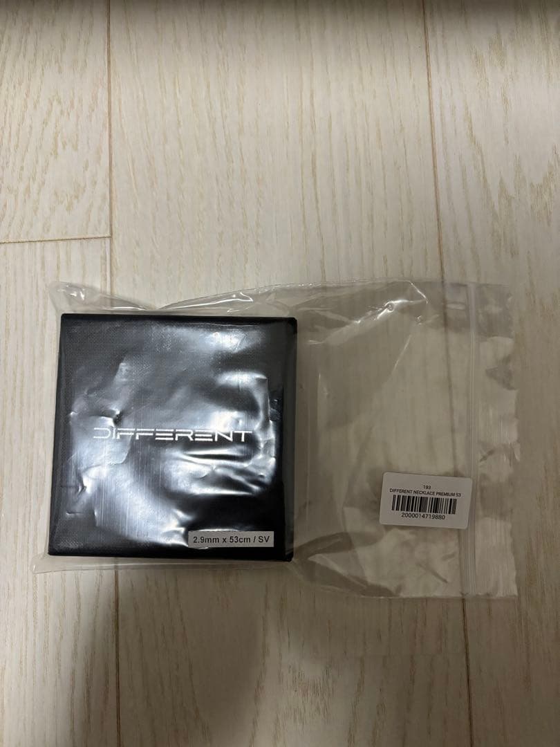 おかだDIFFERENT NECKLACE PREMIUM シルバー