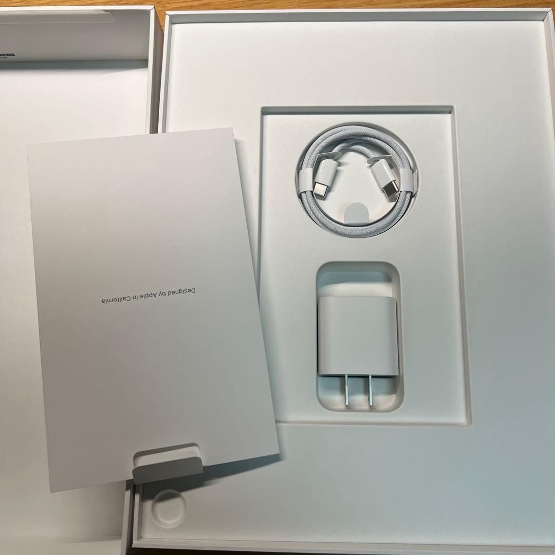 13インチiPad Air M2 Wi-Fi 128GB スペースグレイ