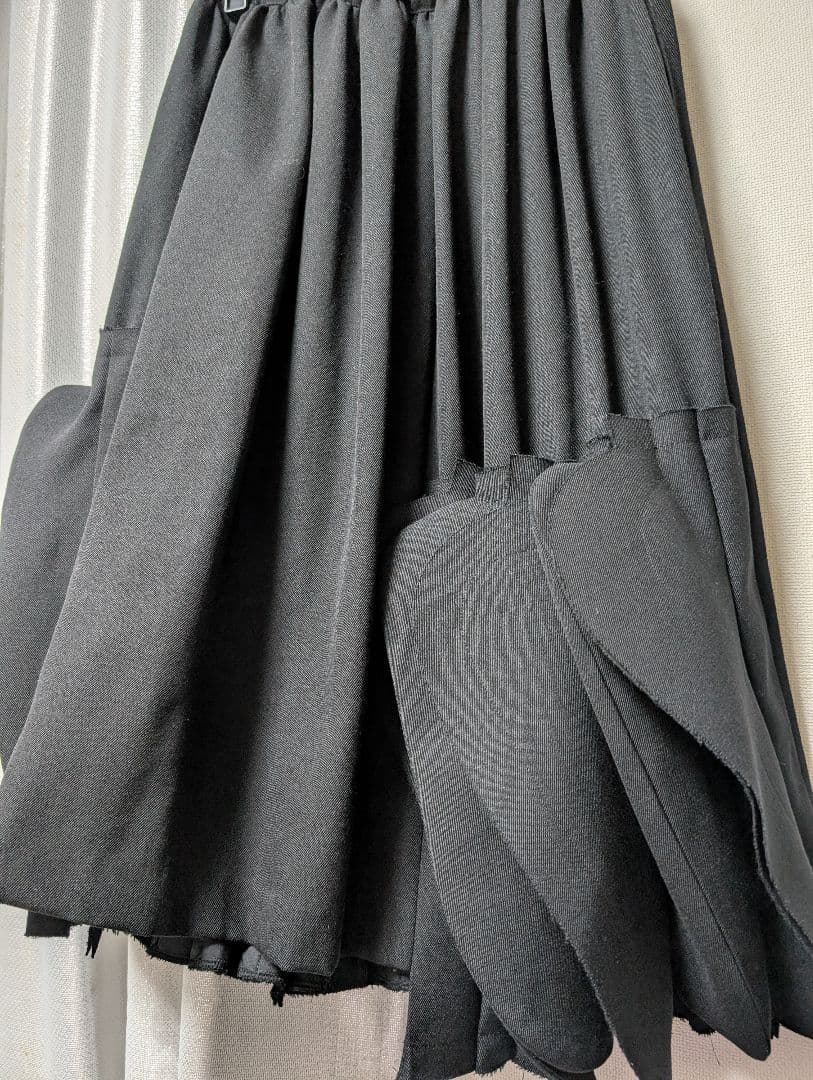 COMME des GARÇONS 2024 スカート 2回着用