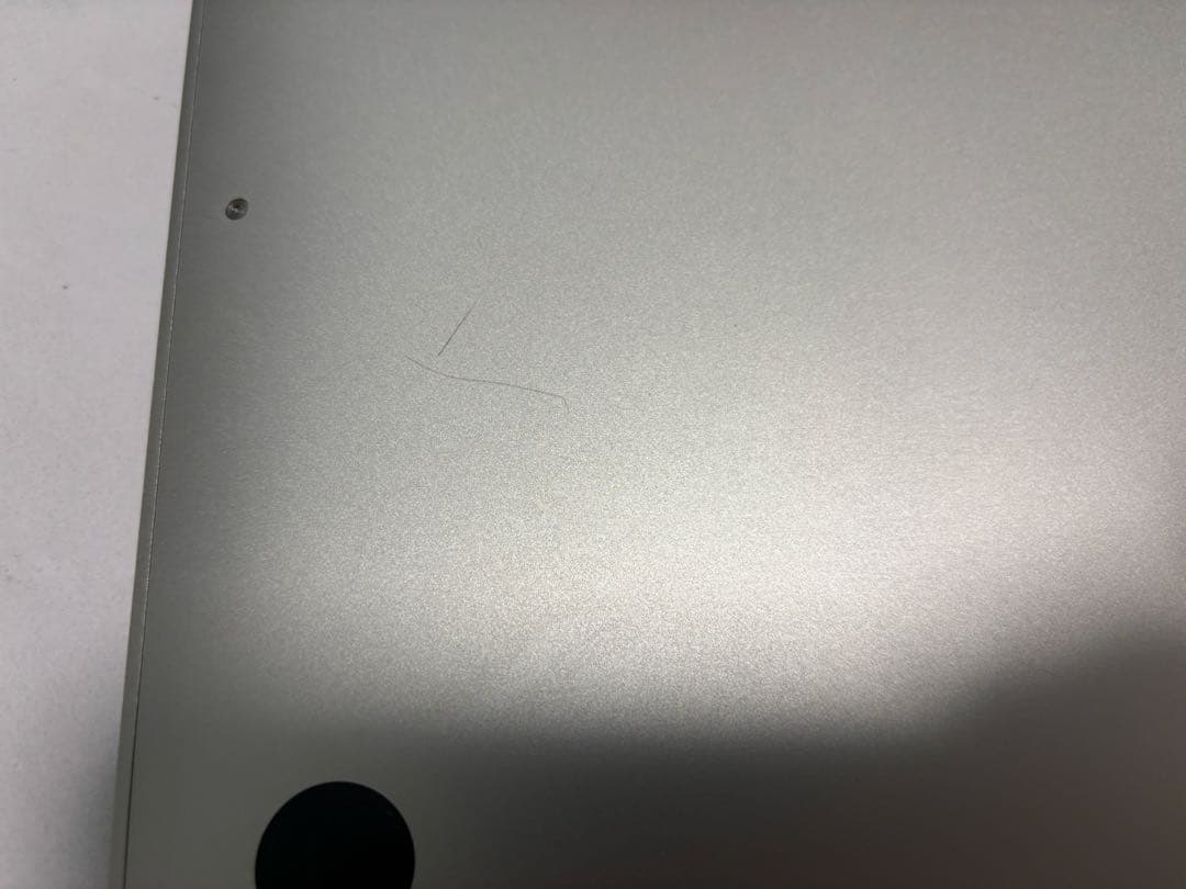 MacBook Air 2017 13インチ / 8GB / 初期化済み