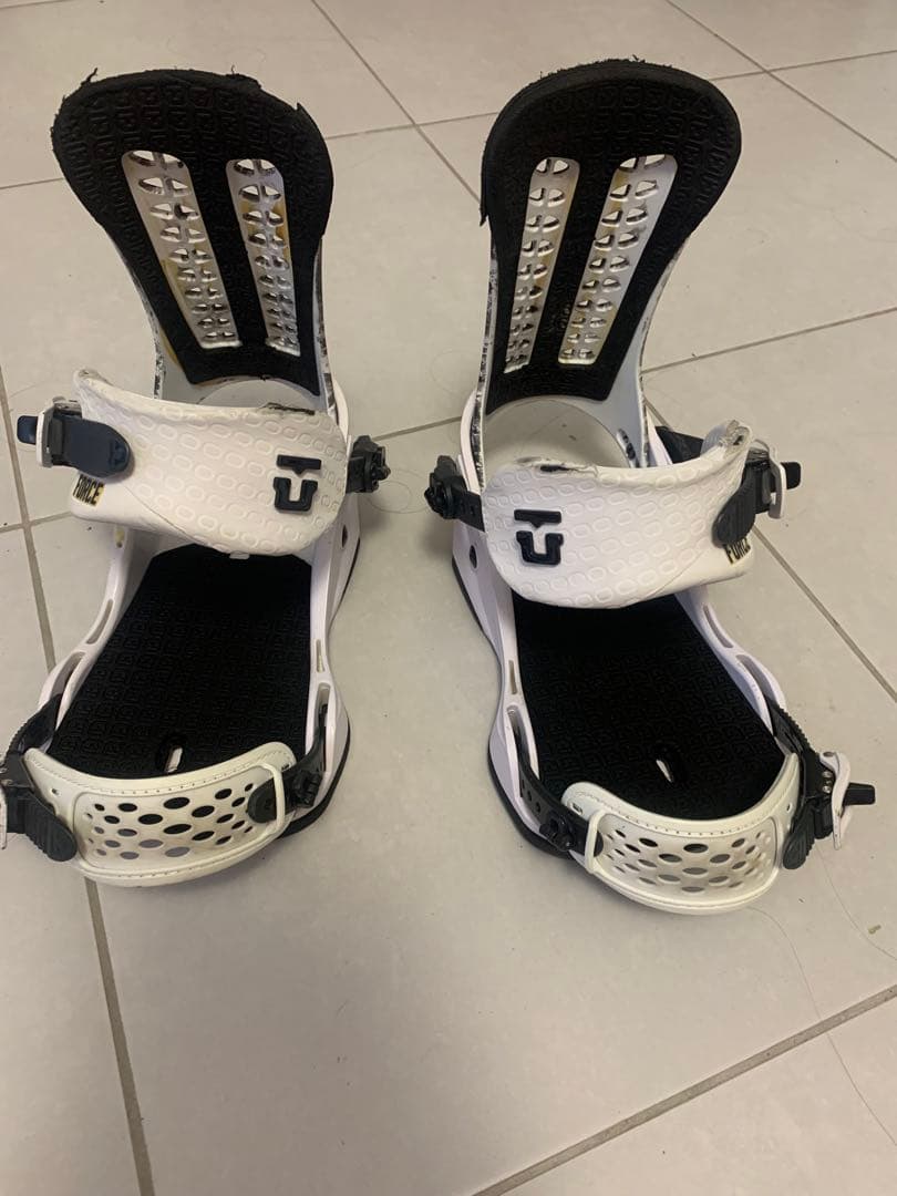UNION Force M/L スノーボードビンディング ホワイト/ブラック