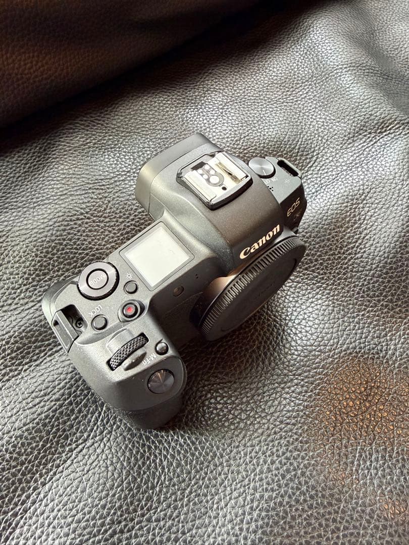 Canon EOS R ミラーレス一眼 本体