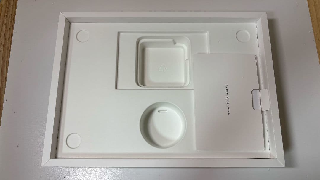 MacBook Pro (13インチ, メモリ32GB, SSD 1TB)