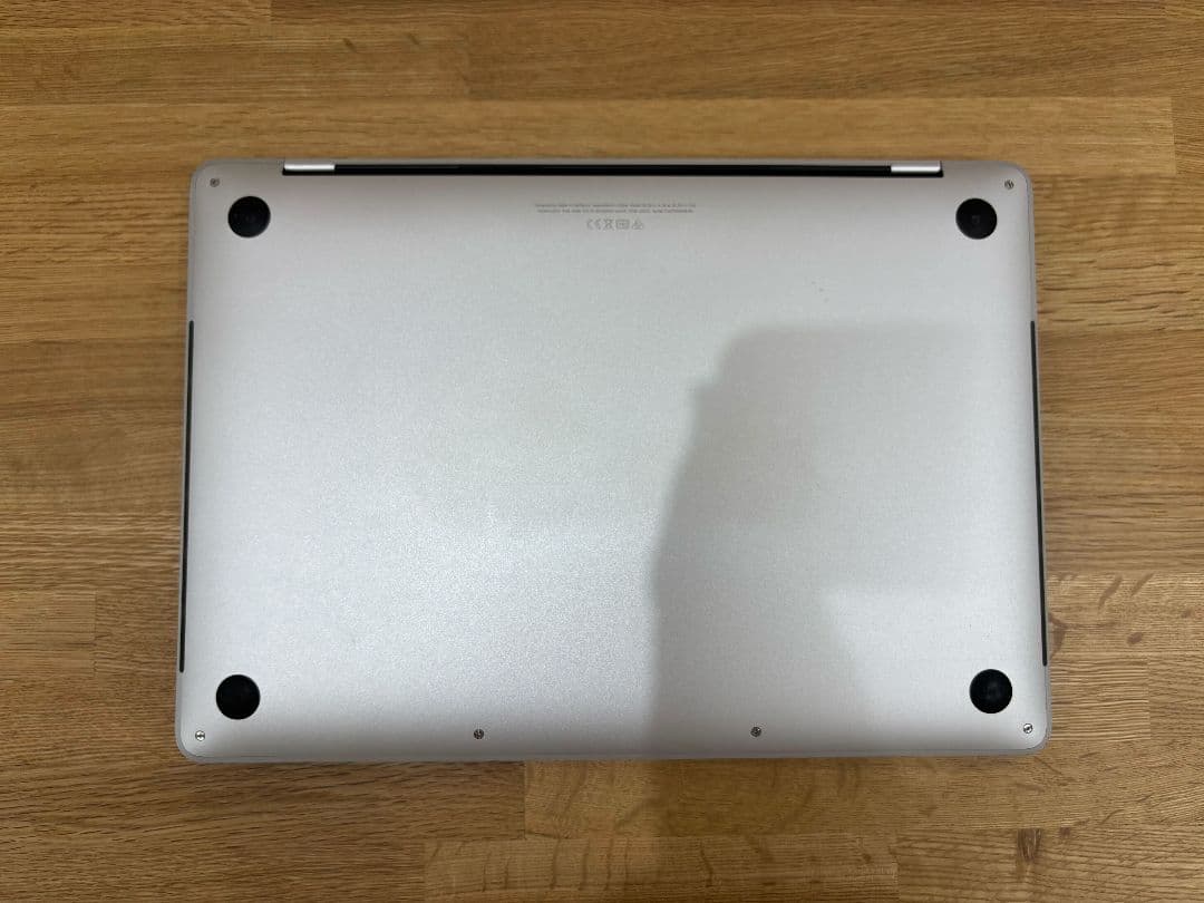 MacBook Pro (13インチ, メモリ32GB, SSD 1TB)