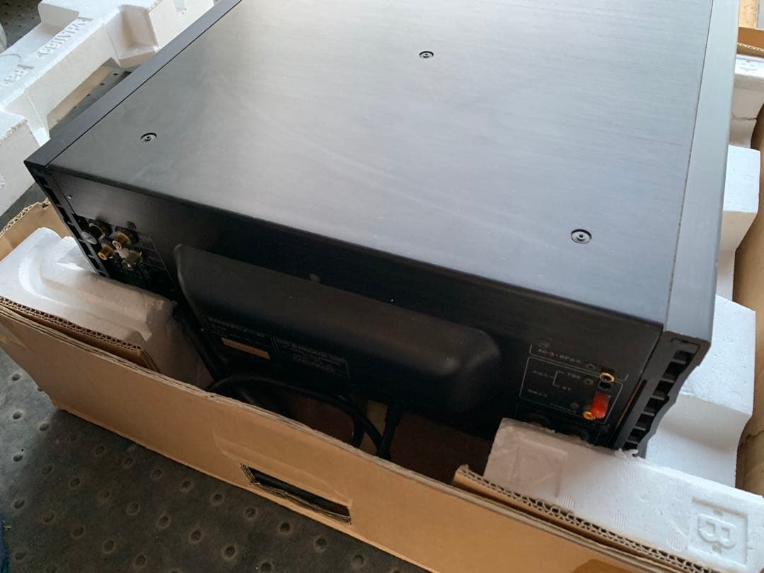 Pioneer HLD-X0 Hi-Vision レーザーディスクプレーヤー