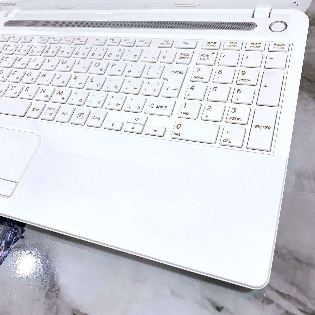 特別価格❣️1台限り✨初心者⭕すぐ使えるノートパソコン✨カメラ付き✨書類作成⭕