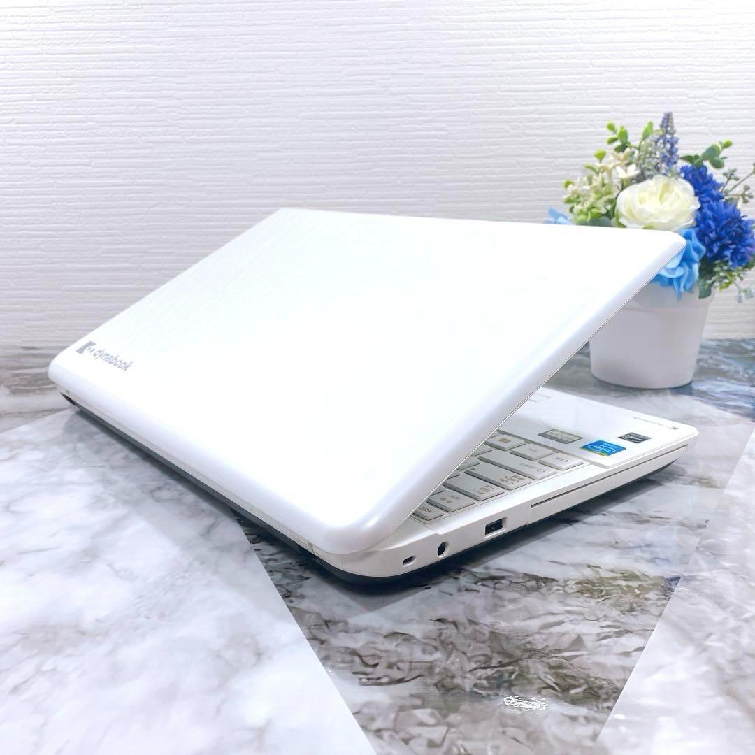 特別価格❣️1台限り✨初心者⭕すぐ使えるノートパソコン✨カメラ付き✨書類作成⭕