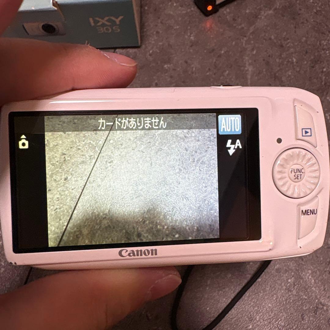Canon　デジタルカメラ　ixy 30s ホワイト