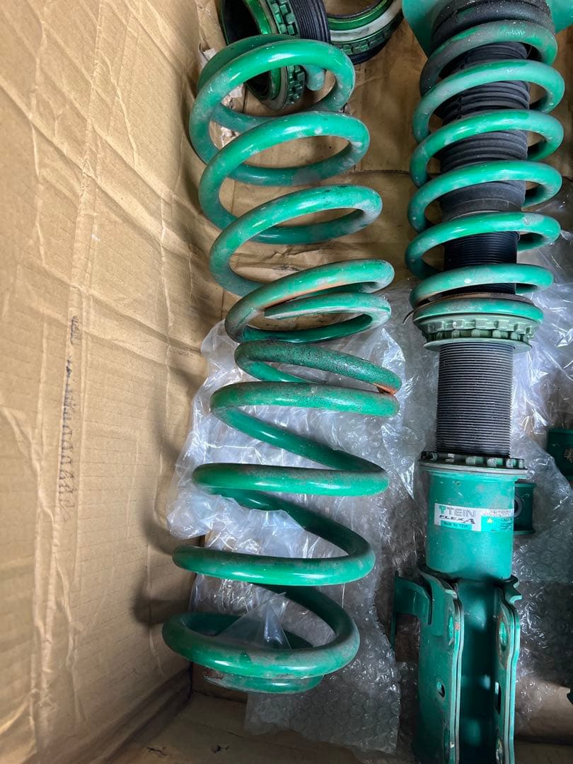 30アルファード　車高調