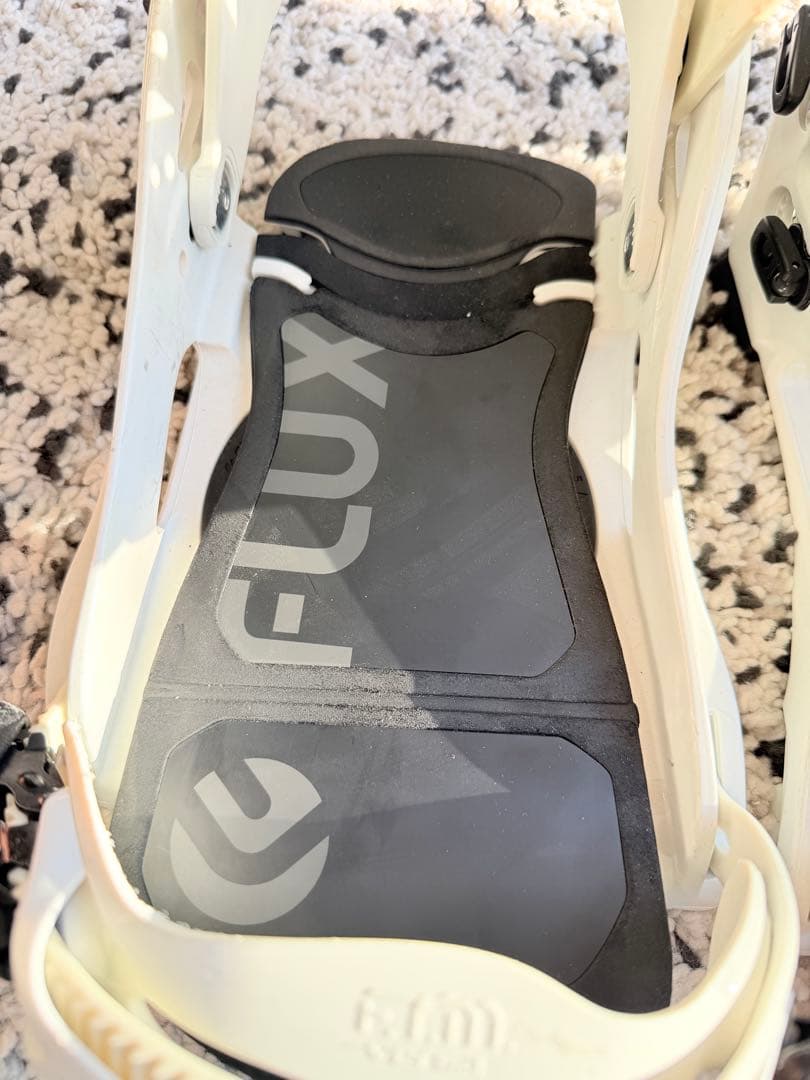 FLUX DSスノーボードビンディング Lサイズ