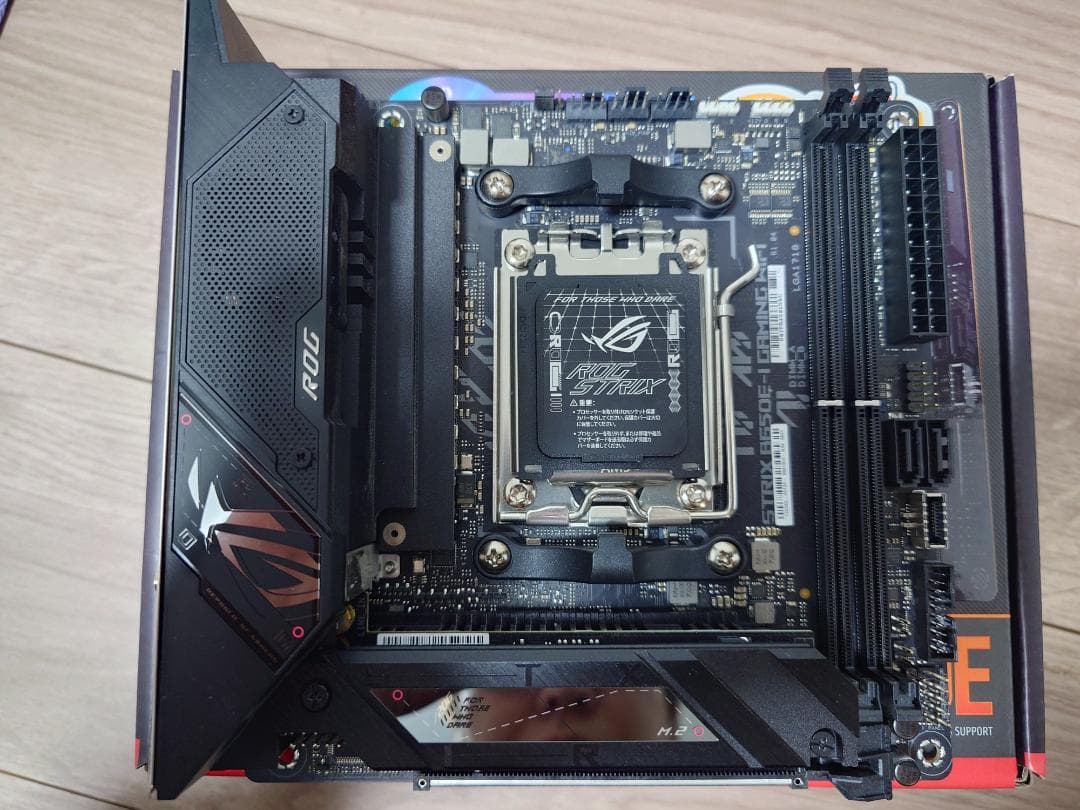 ASUS ROG Strix B650E-I Mini-ITX [中古]