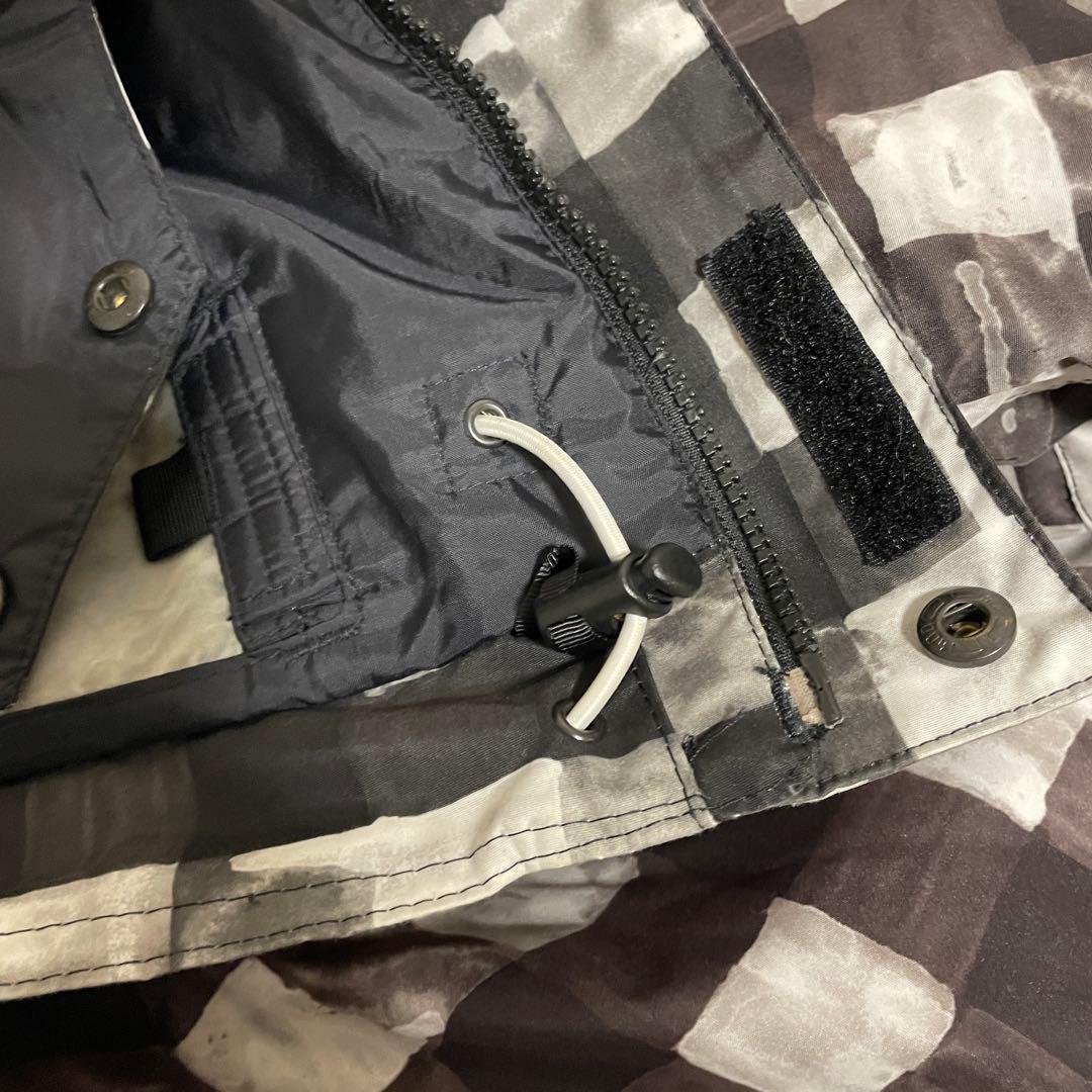 Burtonバートンスキーウェアスノーボードジャケットパーカーフード黒白チェック