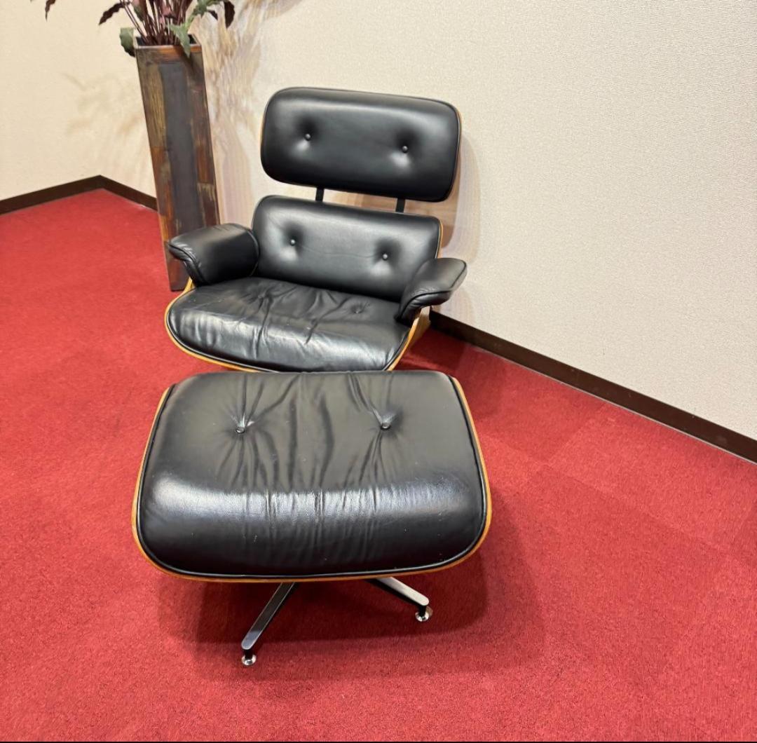 東京23区送料無料　美品ラウンジチェアー＆オットマン　ハーマンミラーシール無し