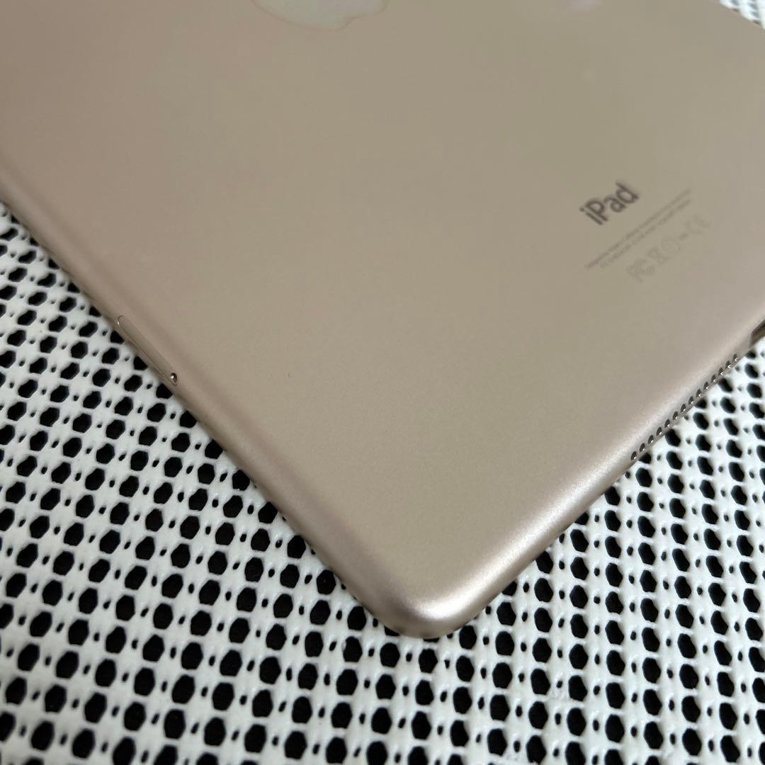 134【早い者勝ち】iPad Air2 第2世代 32GB au☆