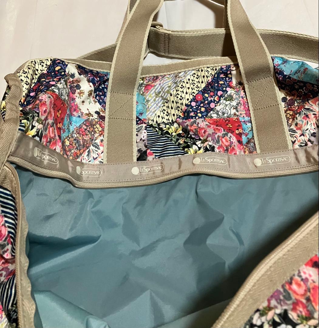 超美品　LeSportsac メモリーフローラルキルト　大型　ボストン