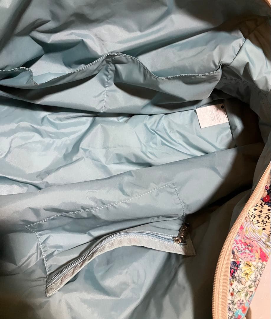 超美品　LeSportsac メモリーフローラルキルト　大型　ボストン