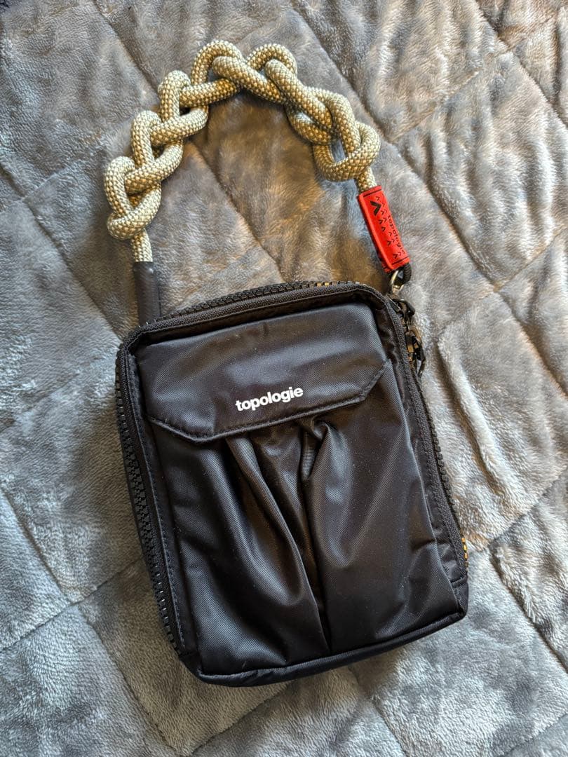 美品 topologie Utility Sacocheユーティリティサコッシュ