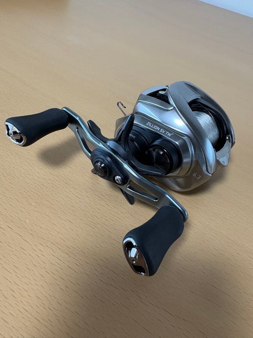 【美品+おまけ付き】ZILLION SV TW 1000L ベイトリール