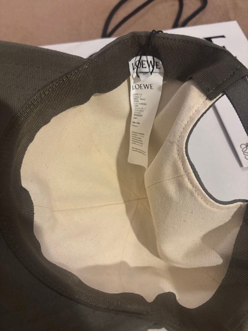 LOEWE ロエベ　ベースボールキャップ M 新品12/31まで値下げ