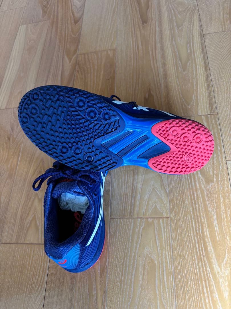 新品同様［アシックス］ソリューションスピードＦF2オムニクレーコート26.5cm