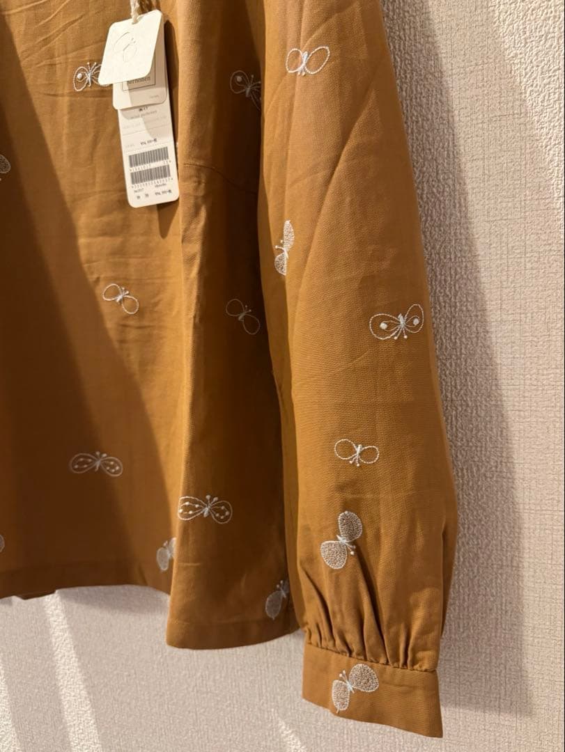 【新品未使用】ミナペルホネンchoucho ブラウスbrown 38