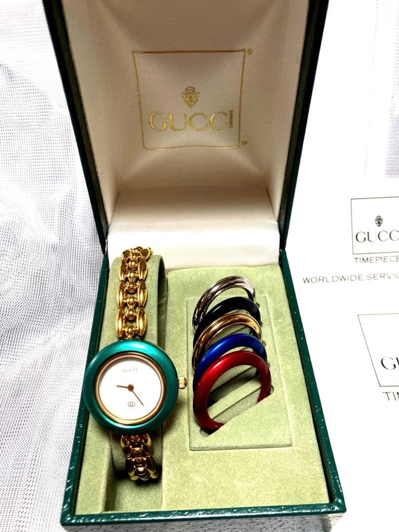 い*か様 グッチ チェンジベゼル ホワイト文字盤【稼働品】