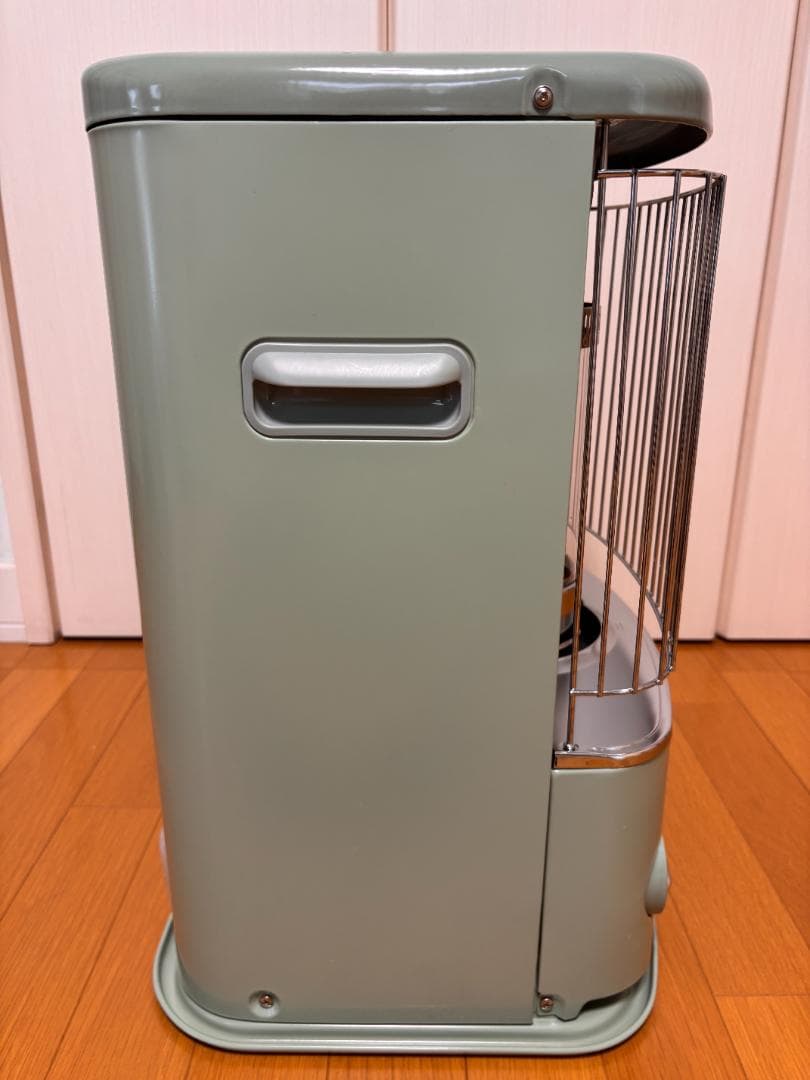 極美品 アラジン 石油ストーブ CAP-U288 (G) 2021年製