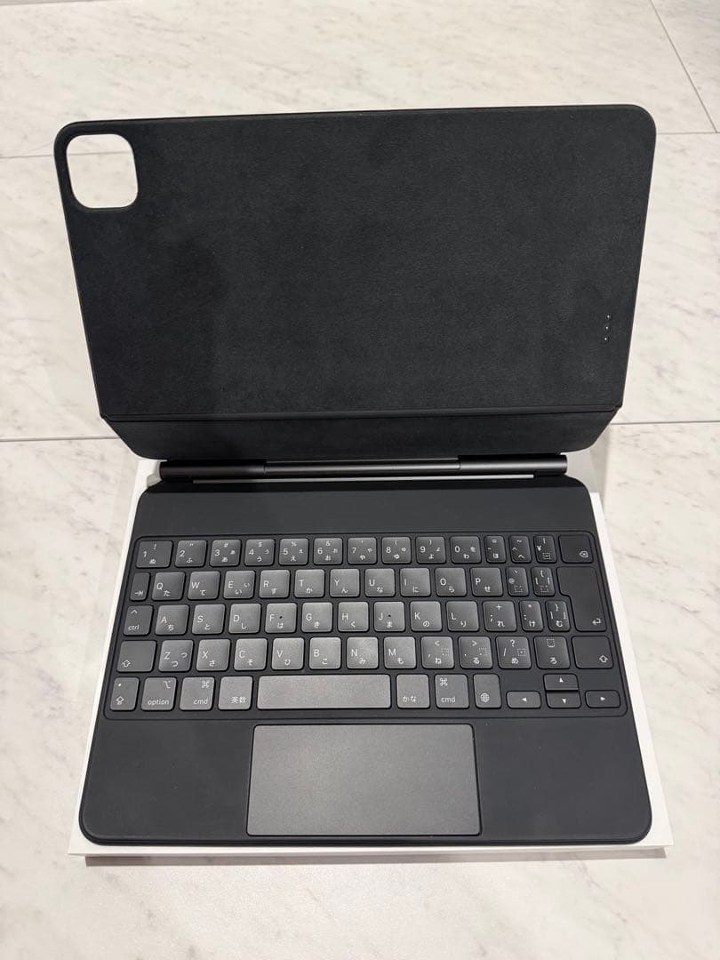Magic Keyboard 11インチ　iPad Pro Air
