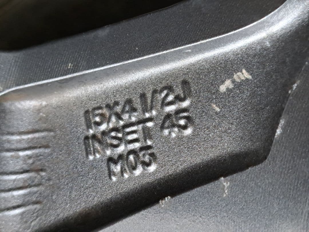 15×4.5J+45 4H100スズキ純正！+165/55R15×4送料￥900