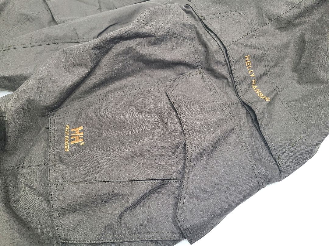 美品ヘリーハンセン スノーボード スキー ウェア上下セット