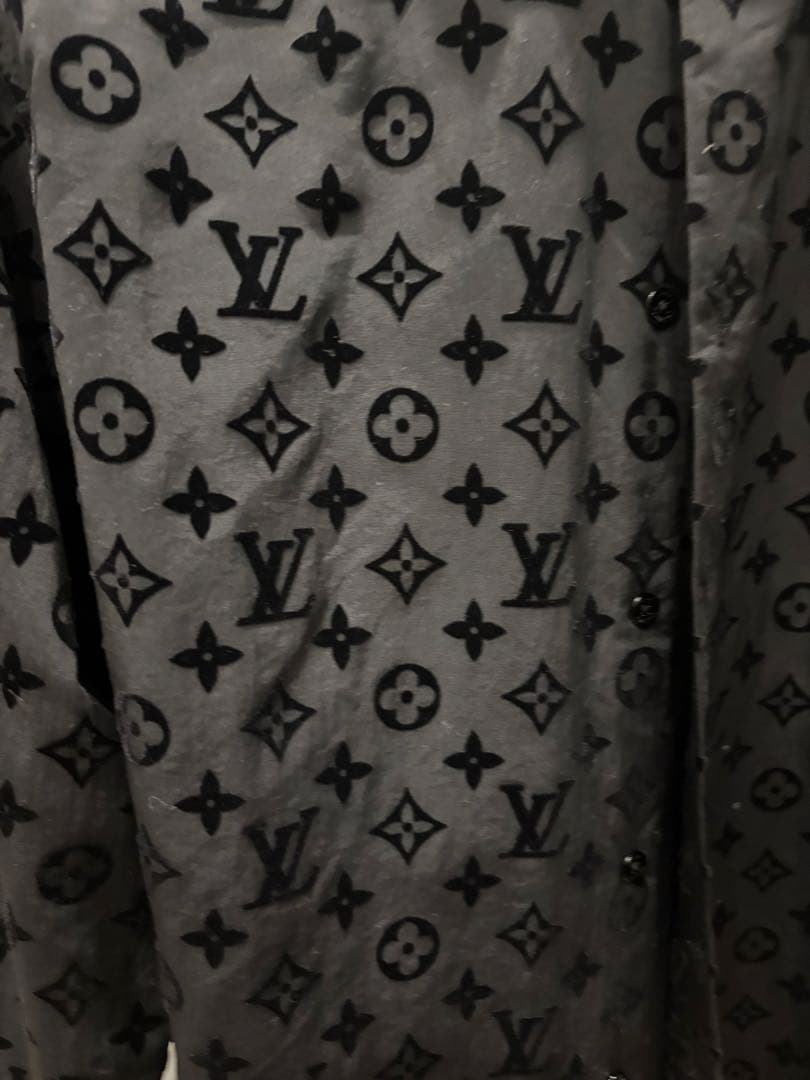 LOUIS VUITTON ミニ・モノグラム シルク イブニングシャツ