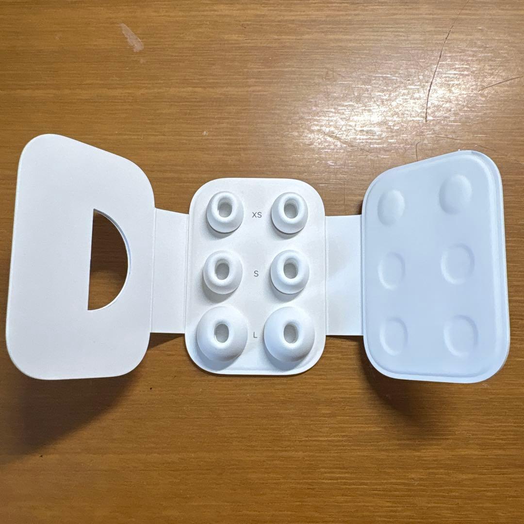 ぺぺいす様 AirPods Pro2 USB-C 右耳ジャンク