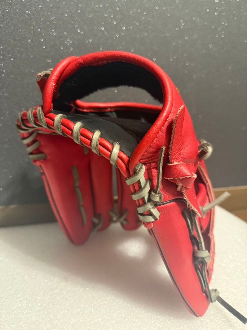 ★屋外未使用★ NIKE ナイキ 一般軟式 内野 VAPOR レッド 色褪せ無し