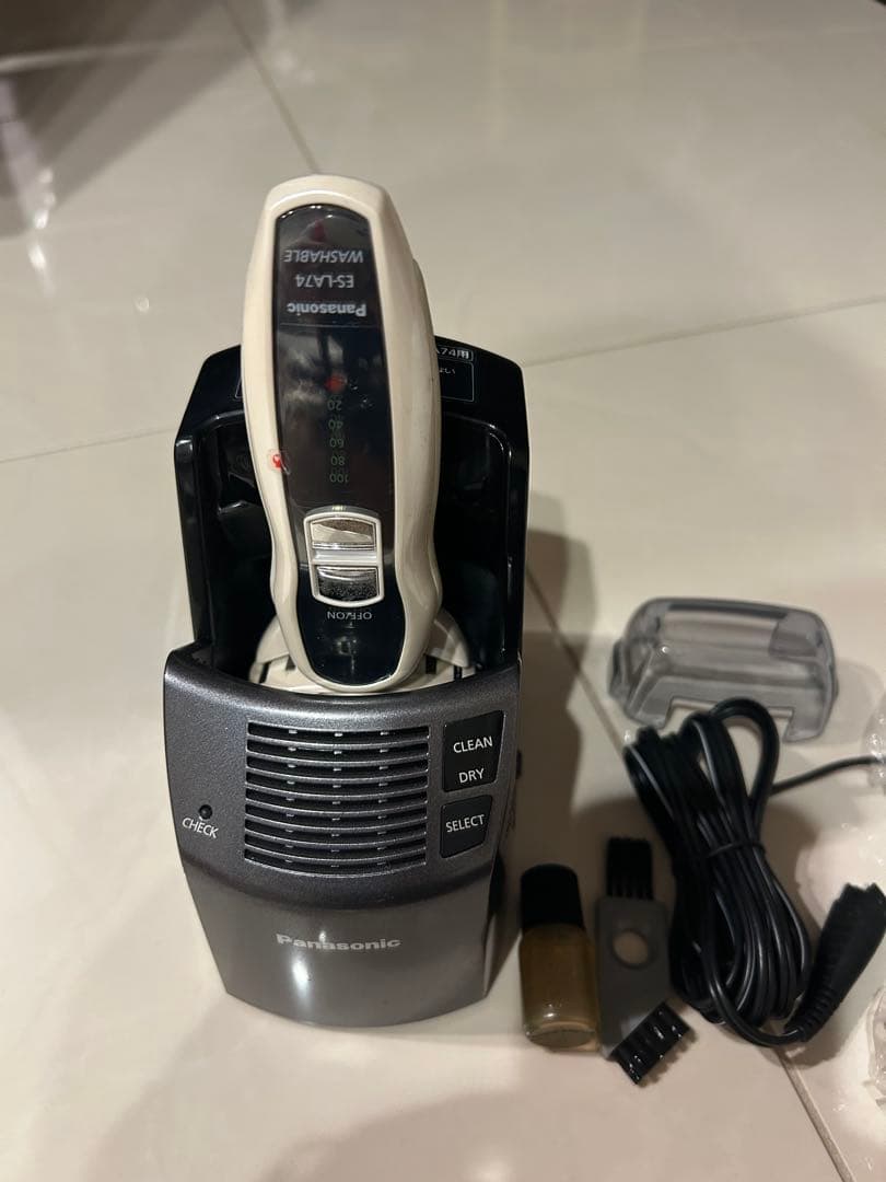 新品未使用　パナソニック　ラムダッシュメンズシェイバー