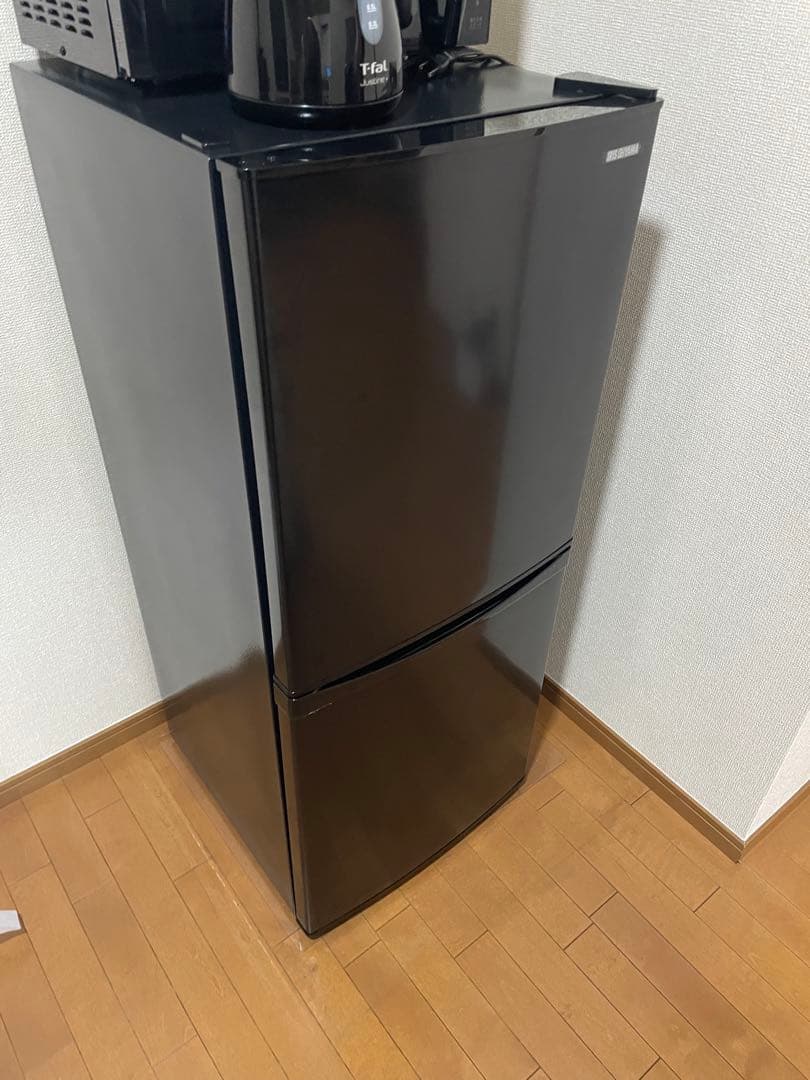 【引取】アイリスオーヤマ 冷蔵庫 142L (幅約50cm)冷凍室52L 右開き