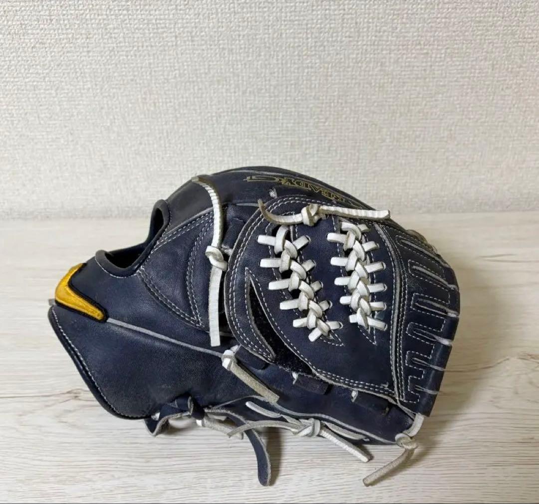 【レア】ナイキ　NIKE 軟式グローブ　投手用　内野手用