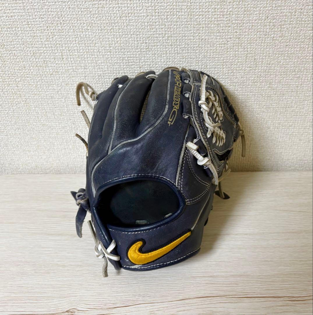 【レア】ナイキ　NIKE 軟式グローブ　投手用　内野手用