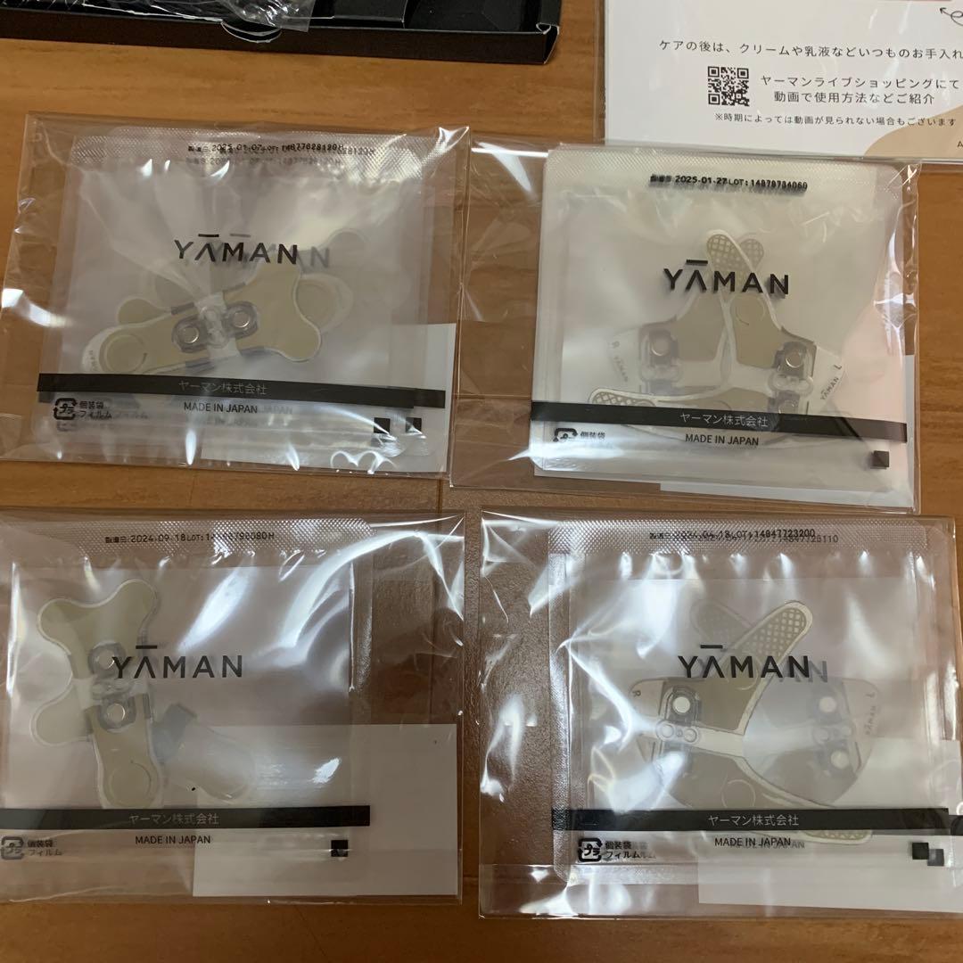 YAMAN デザインリフトモア＆ストレッチフィットシート口元＆目元各４セット
